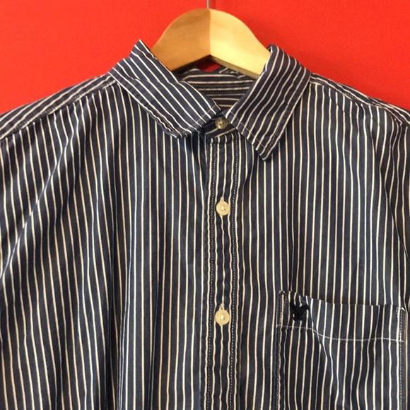 American Eagle Striped Button Down - Picture 3 of 6